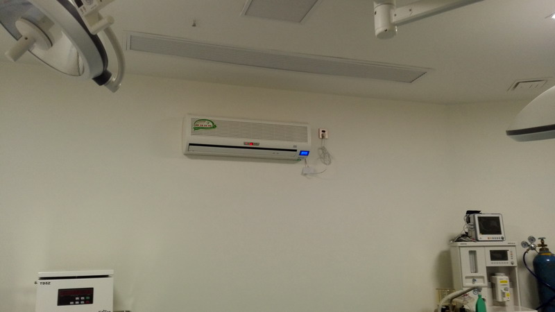 手术室壁挂式空气消毒机